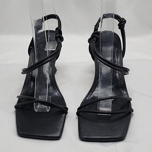 š„MARC FISHERš„PADDED CALINDA BLACK ANKLE STRAP HEELED SANDALS WOMENS 5 NWOB - Picture 2 of 16